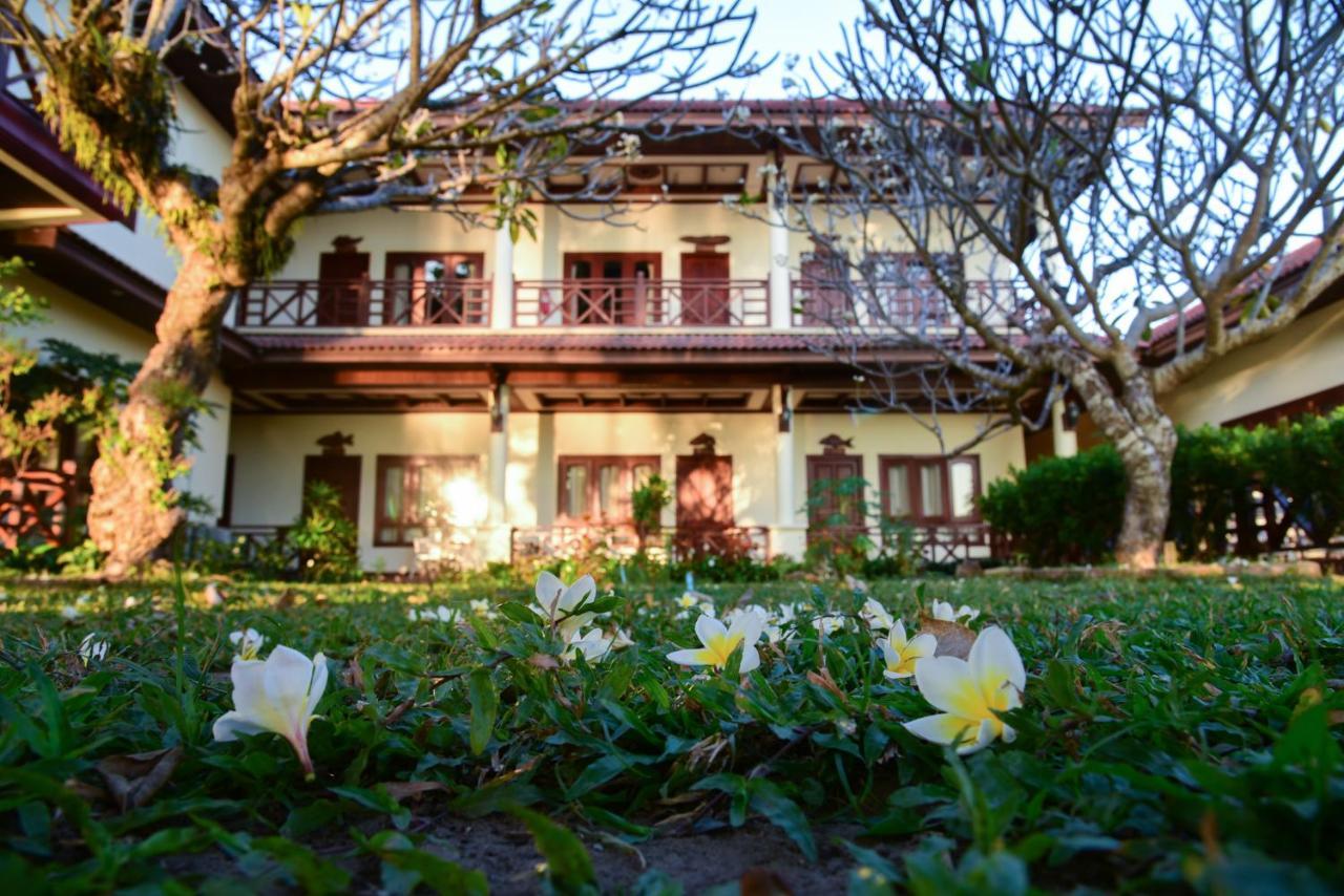 Senesothxuene Hotel Muang Khong Экстерьер фото