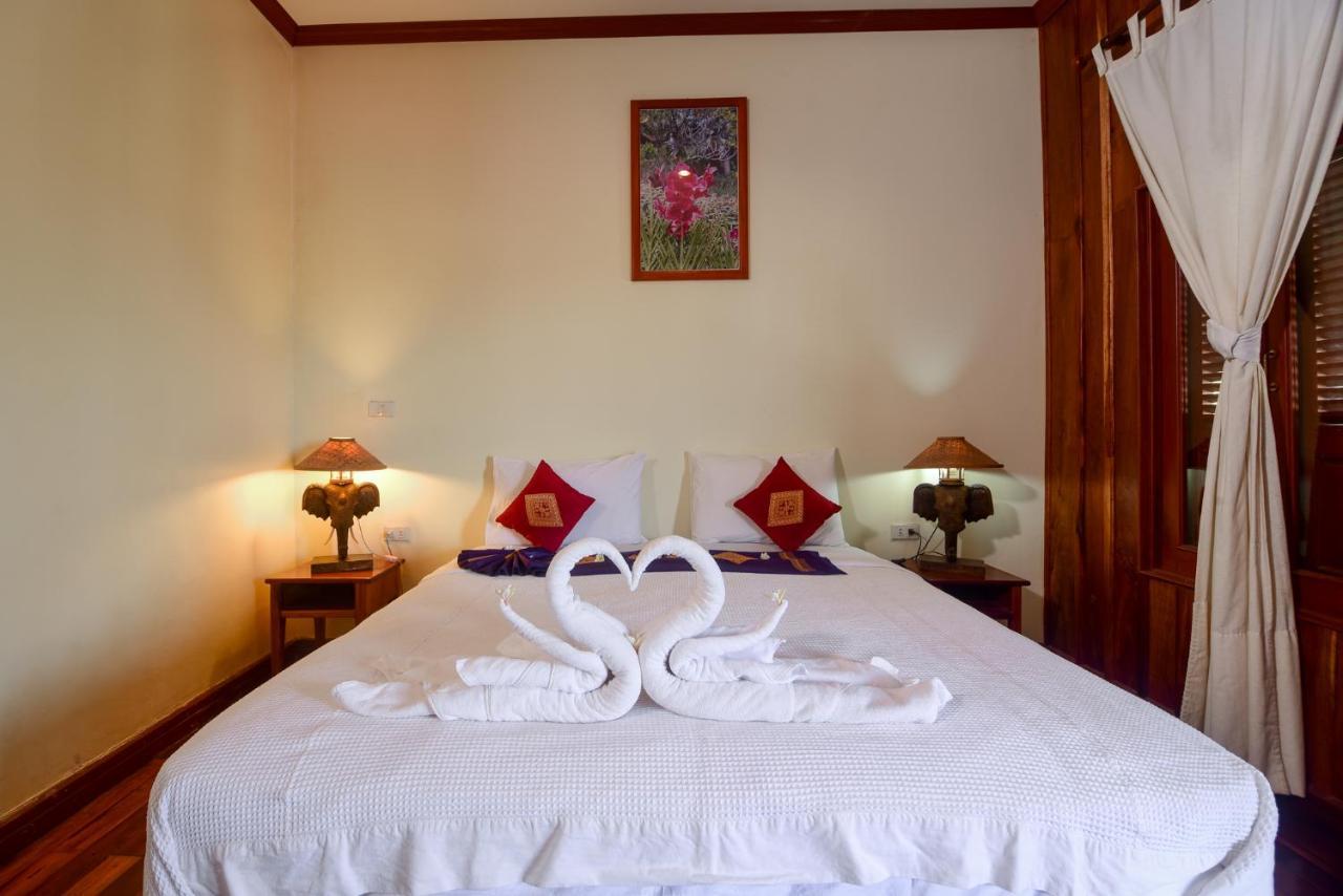 Senesothxuene Hotel Muang Khong Экстерьер фото